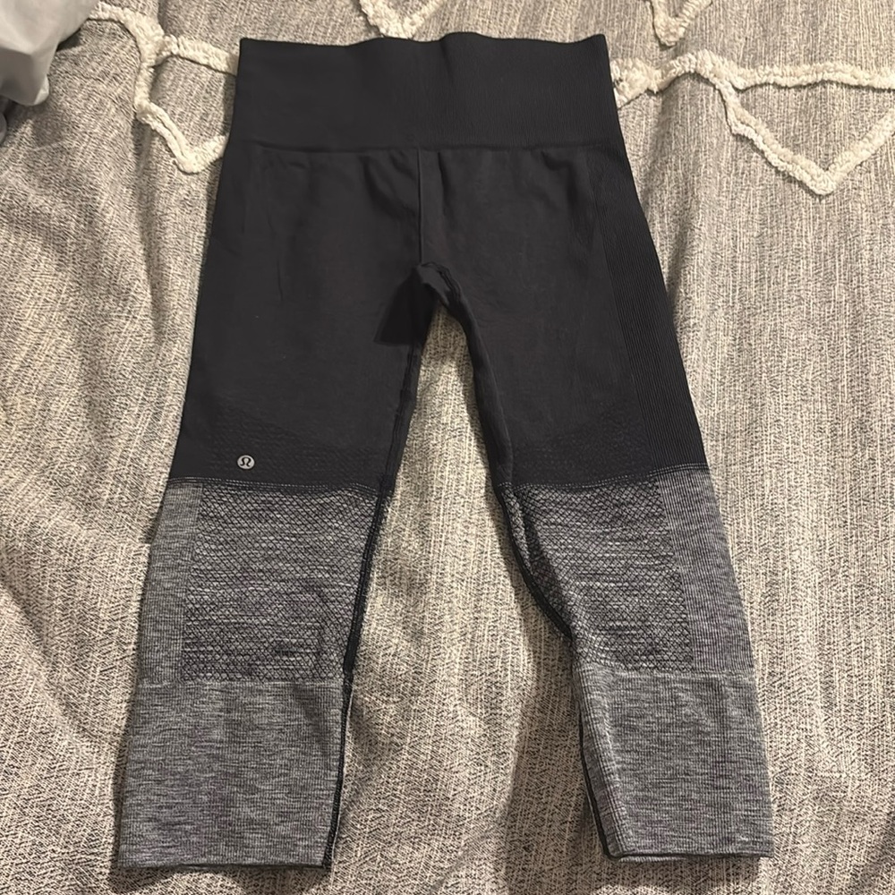 Lululemon capri leggings